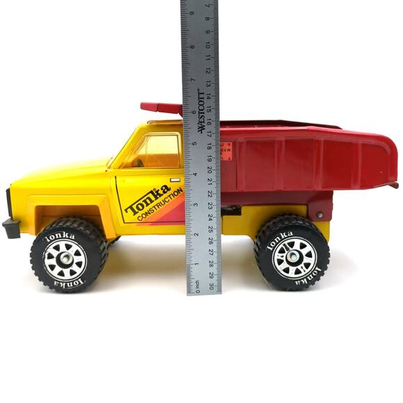Vintage TONKA Chevy 1983 Construction 15" Pickup Dump Truck Pressed Steel #51070 - Picture 11 of 11